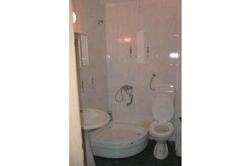 Melnkalne Privát Sutomore, Eksterjers